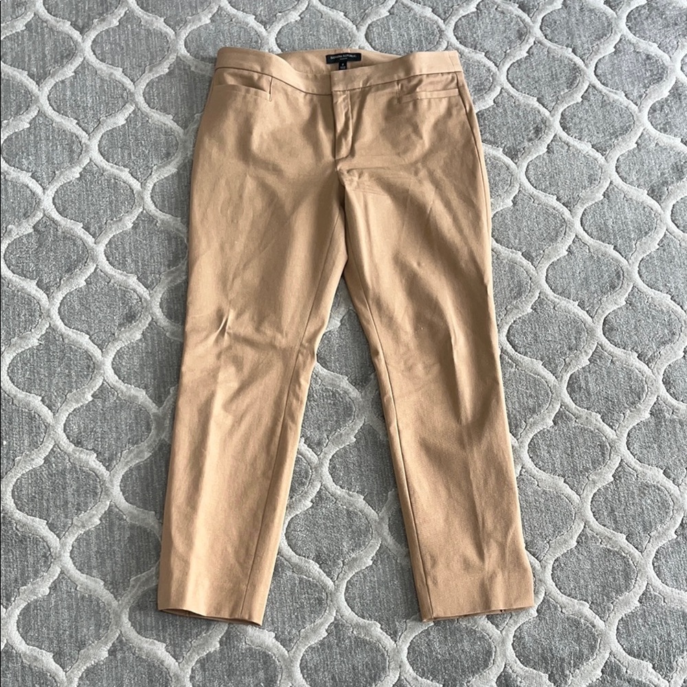 Banana Republic Women's Tan Straight Leg Pants